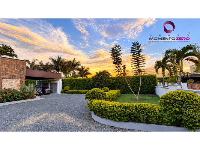 Casa de 4 alcobas en venta en Combia, Pereira, 260 m² · foto 2 de 24