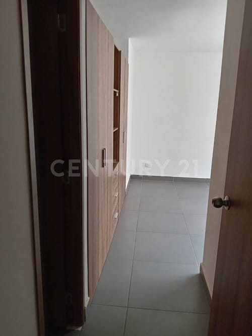 Casa de 2 alcobas en venta en Cr. La Arboleda, Jamundí, 57 m² · foto 7 de 21