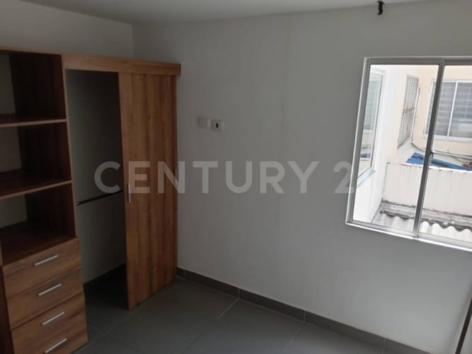 Casa de 2 alcobas en venta en Cr. La Arboleda, Jamundí, 57 m² · foto 8 de 21