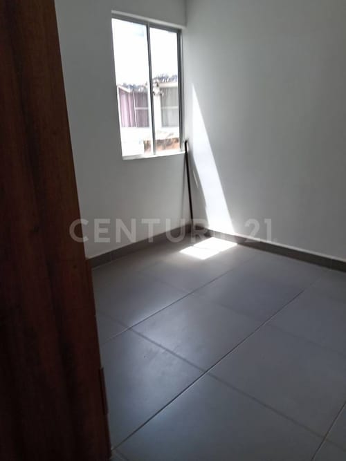 Casa de 2 alcobas en venta en Cr. La Arboleda, Jamundí, 57 m² · foto 9 de 21