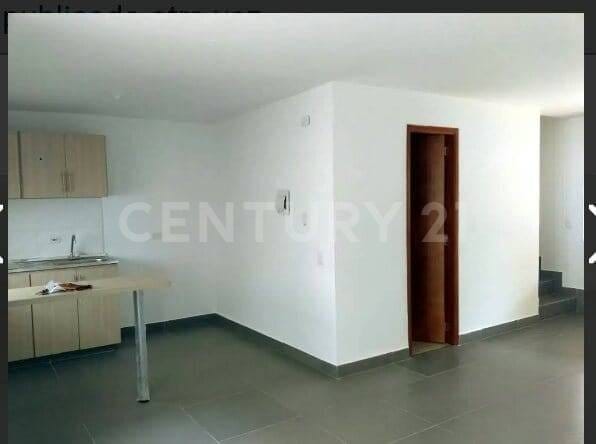 Casa de 2 alcobas en venta en Cr. La Arboleda, Jamundí, 57 m² · foto 17 de 21