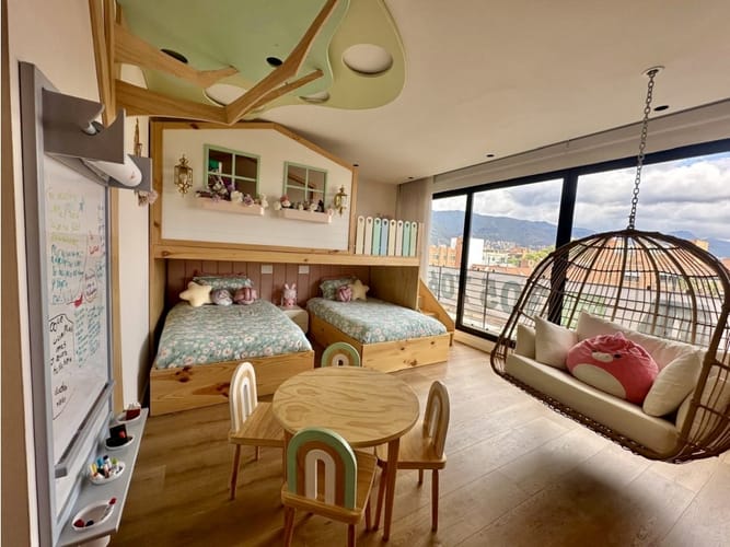 Apartamento de 3 alcobas en venta en Chicó Navarra, Bogotá, 352 m² · foto 12 de 23