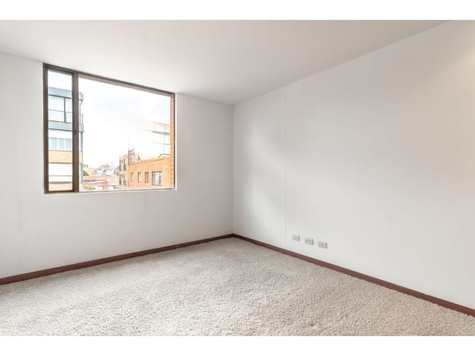 Apartamento de 3 alcobas en venta en Santa Barbara, Bogotá, 183 m² · foto 16 de 18