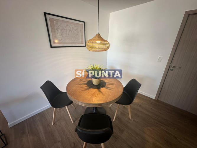 Apartamento 2 dormitorios alquiler anual Punta del Este · Foto 2