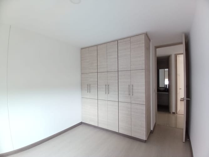 Apartamento de 2 alcobas en venta en Belmonte, Pereira, 65 m² · foto 7 de 15