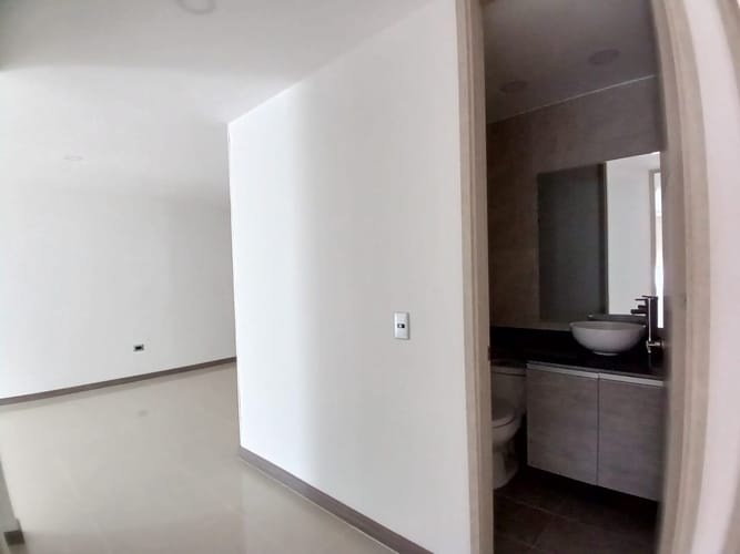 Apartamento de 2 alcobas en venta en Belmonte, Pereira, 65 m² · foto 13 de 15