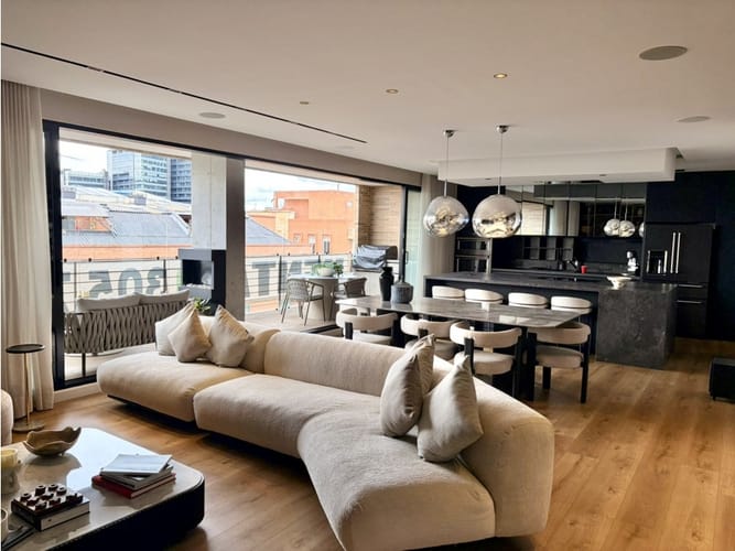 Apartamento de 3 alcobas en venta en Chicó Navarra, Bogotá, 352 m² · foto 22 de 23