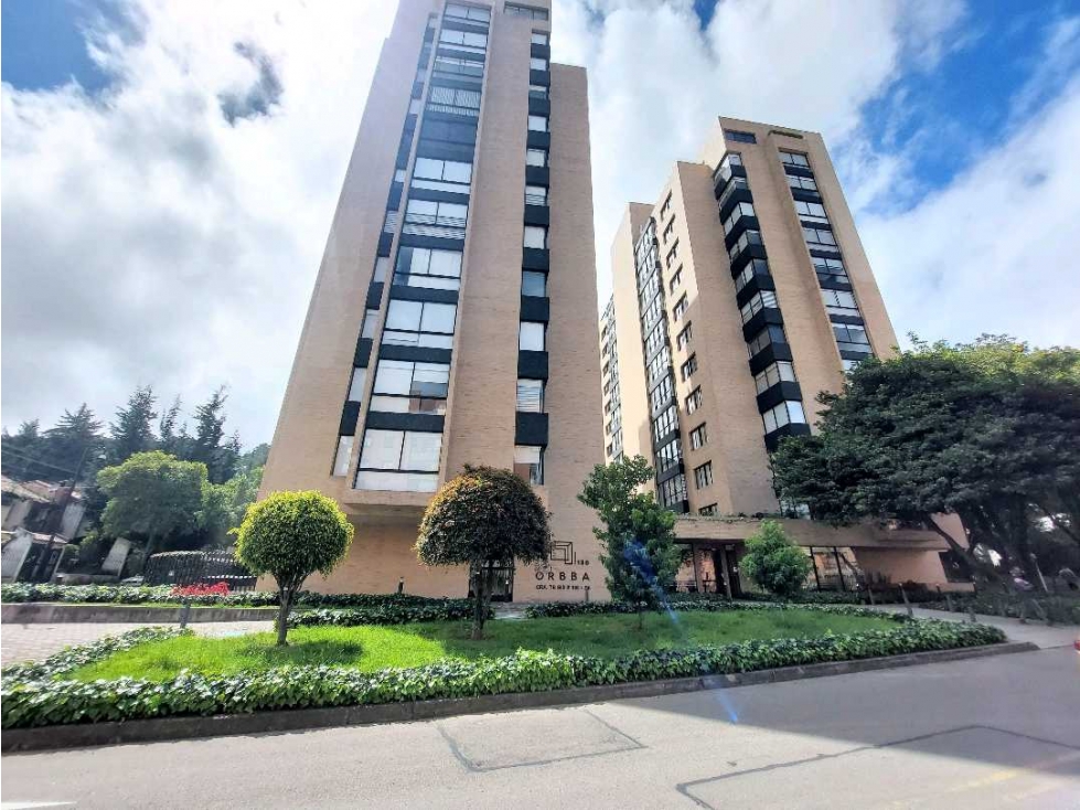 Apartamento en venta en Bella Suiza, Bogotá · foto 1 de 24