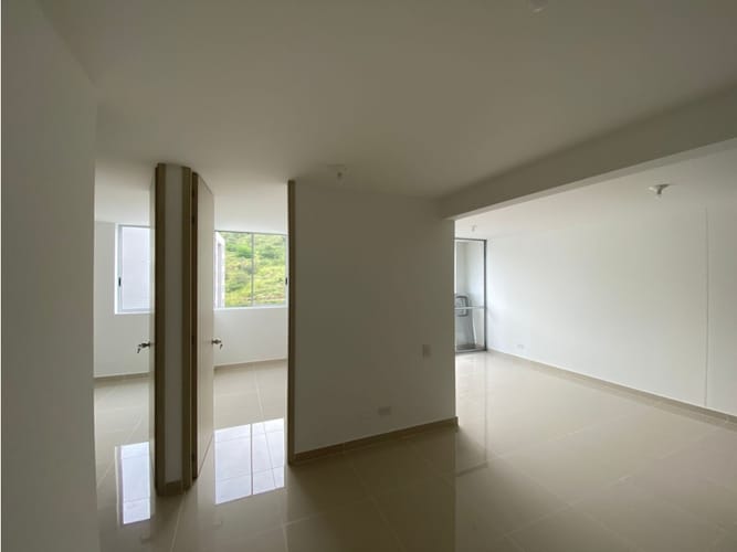 Apartamento de 2 alcobas en venta en Caucaseco, Yumbo, 55 m² · foto 12 de 12