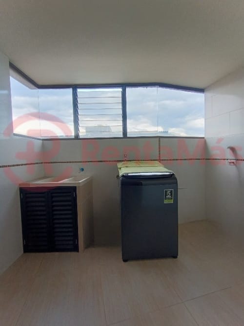 Apartamento de 3 alcobas en venta en Quinta Velez, Cúcuta, 168 m² · foto 13 de 22