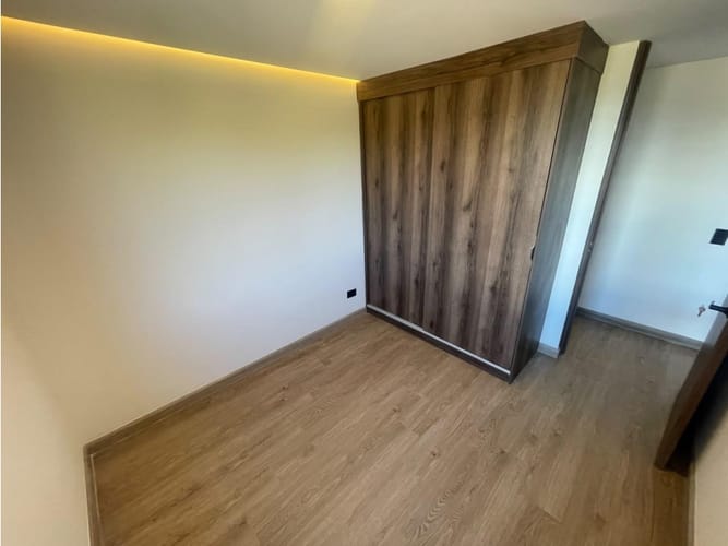 Apartamento de 2 alcobas en arriendo en Las Quintas, Tunja, 52 m² · foto 5 de 12