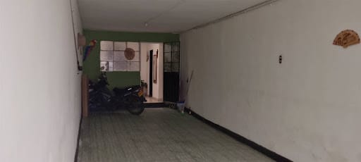 Casa de 5 alcobas en venta en Ciudad Jardin Sur, Bogotá, 350 m² · foto 4 de 24