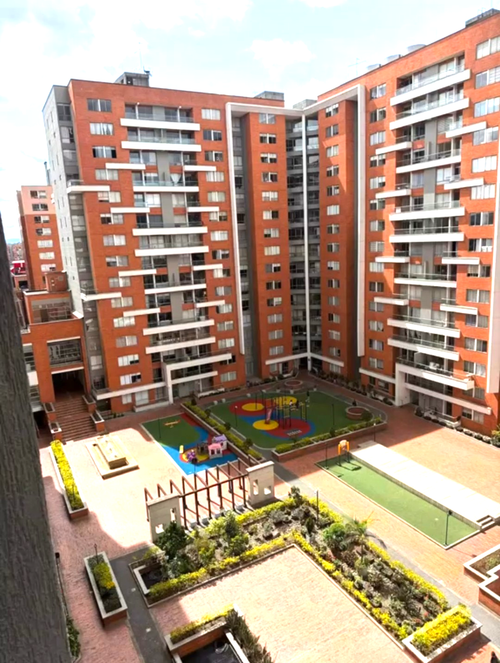 Apartamento en venta en La Felicidad, Bogotá · foto 23 de 24