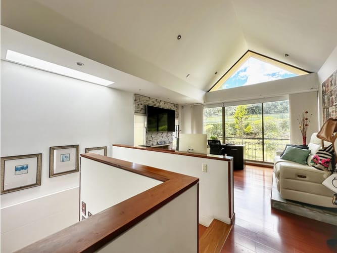Casa de 3 alcobas en arriendo en Altos De La Colina, Bogotá, 267 m² · foto 19 de 24