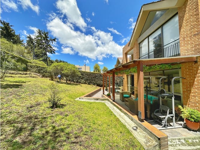 Casa de 3 alcobas en venta en Altos De La Colina, Bogotá, 267 m² · foto 17 de 24
