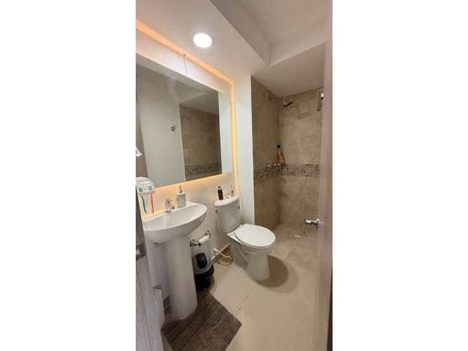 Apartamento de 3 alcobas en venta en Valle Del Lili, Cali, 78 m² · foto 6 de 9
