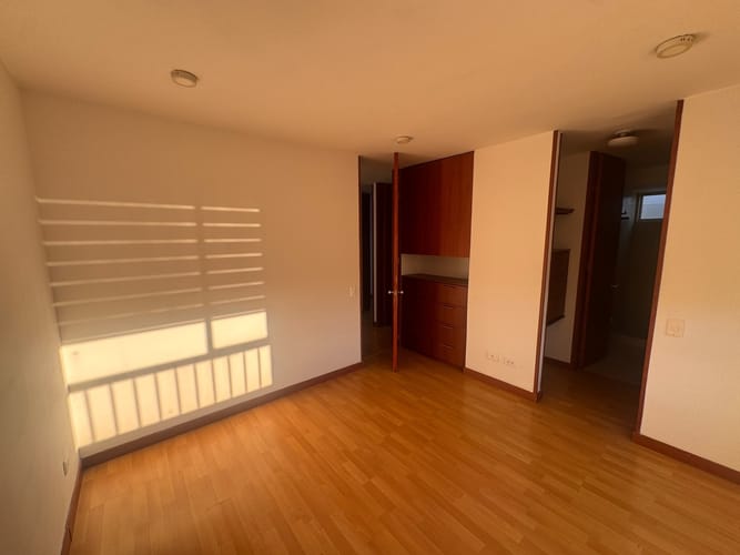 Apartamento de 3 alcobas en arriendo en Antonio Granados, Bogotá, 68 m² · foto 3 de 16