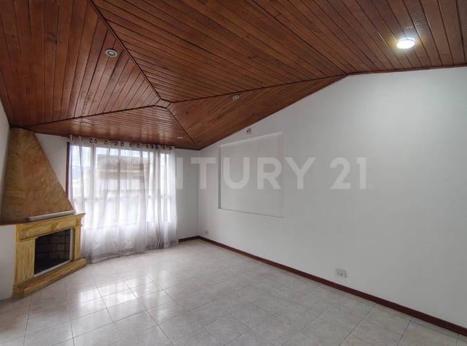 Apartamento de 3 alcobas en venta en El Encanto, Bogotá, 94 m² · foto 4 de 21