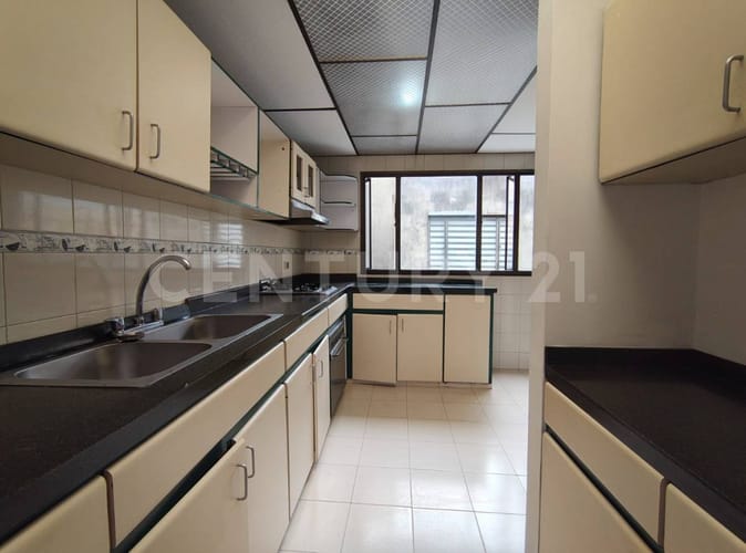 Apartamento de 3 alcobas en venta en El Encanto, Bogotá, 94 m² · foto 7 de 21