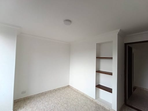 Apartamento de 3 alcobas en venta en San Jose Del Prado, Bogotá, 94 m² · foto 11 de 21