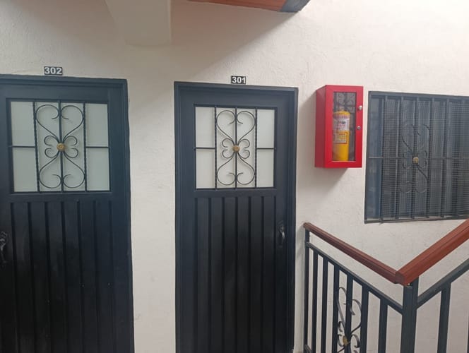 Edificio en venta en El Refugio, Cali, 759 m² · foto 7 de 23
