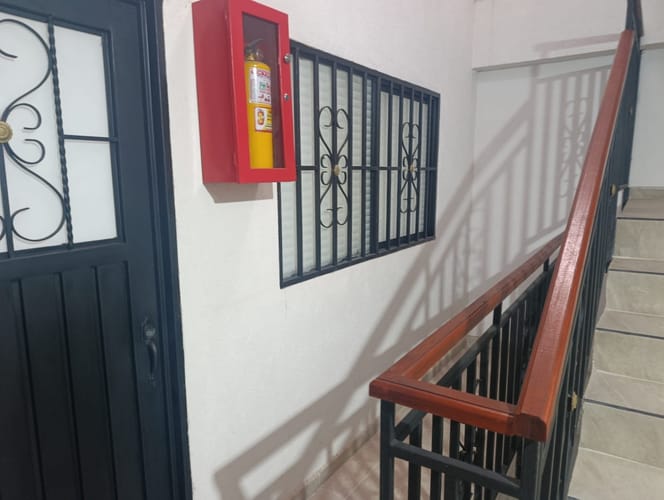 Edificio en venta en El Refugio, Cali, 759 m² · foto 16 de 23