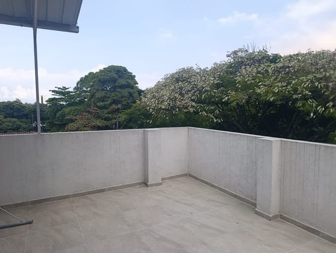 Edificio en venta en El Refugio, Cali, 759 m² · foto 22 de 23