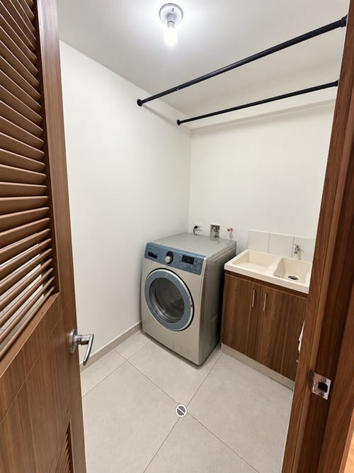 Apartamento de 3 alcobas en venta en Fontibon, Bogotá, 69 m² · foto 3 de 14