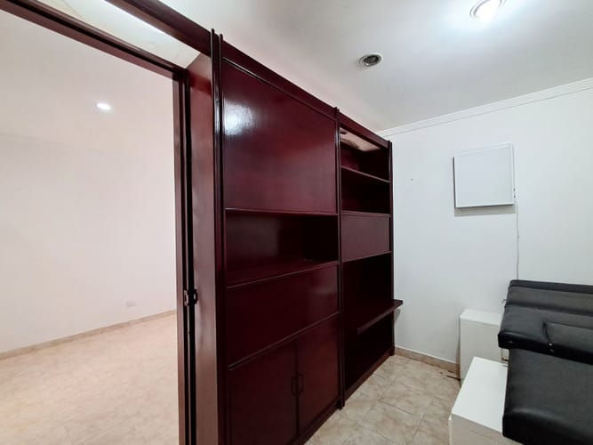Oficina en venta en La Pola, Ibagué, 31 m² · foto 10 de 12