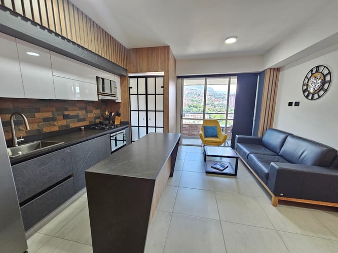 Apartamento de 3 alcobas en venta en Urbanizacion La Florida, Medellín, 84 m² · foto 7 de 20