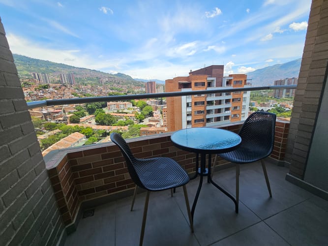 Apartamento de 3 alcobas en venta en Urbanizacion La Florida, Medellín, 84 m² · foto 8 de 20