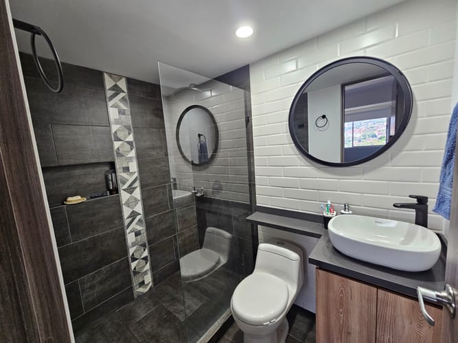 Apartamento de 3 alcobas en venta en Urbanizacion La Florida, Medellín, 84 m² · foto 12 de 20