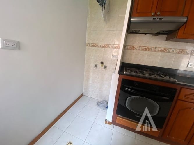 Apartamento de 3 alcobas en arriendo en Las Granjas, Medellín, 100 m² · foto 8 de 22