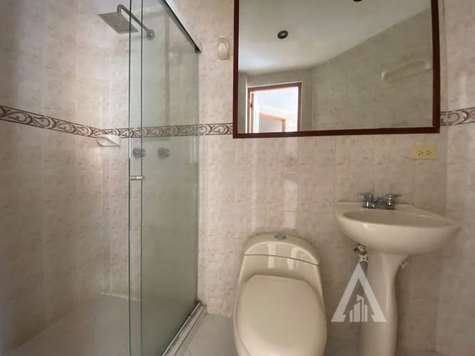 Apartamento de 3 alcobas en arriendo en Las Granjas, Medellín, 100 m² · foto 11 de 22