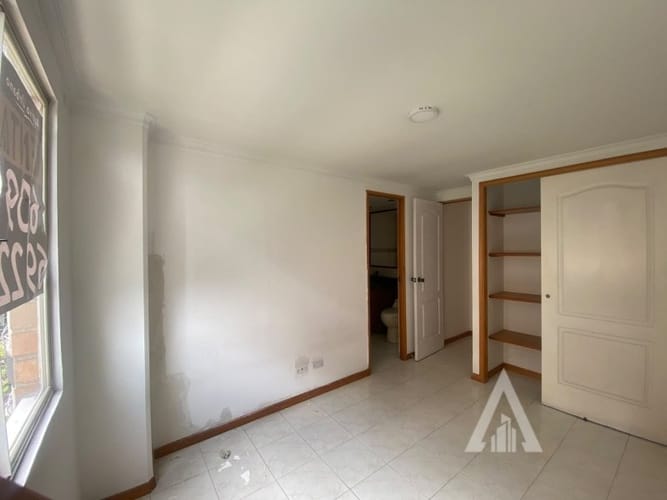 Apartamento de 3 alcobas en arriendo en Las Granjas, Medellín, 100 m² · foto 13 de 22