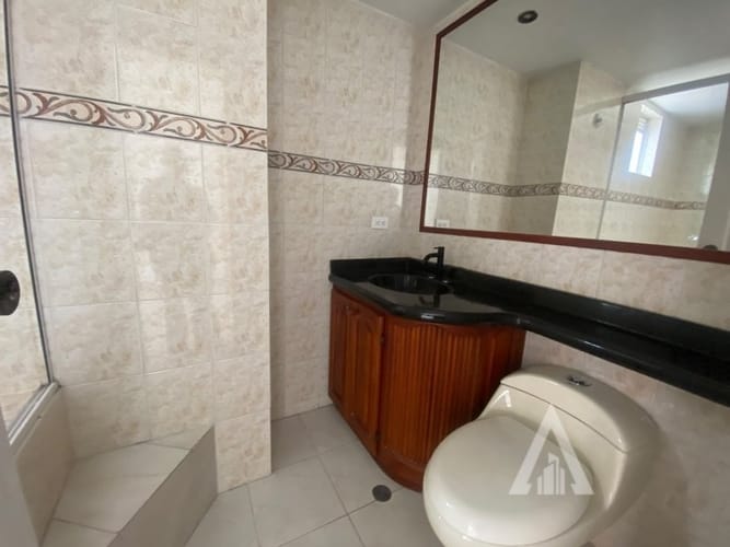 Apartamento de 3 alcobas en arriendo en Las Granjas, Medellín, 100 m² · foto 15 de 22