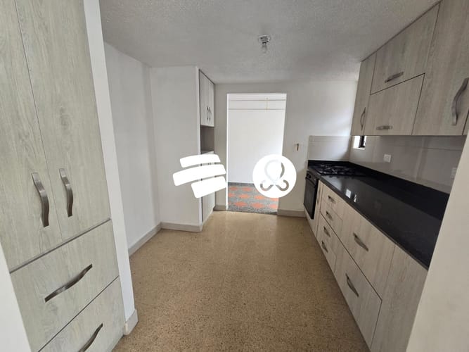 Casa de 3 alcobas en venta en Zona Centro, Envigado, 135 m² · foto 4 de 24