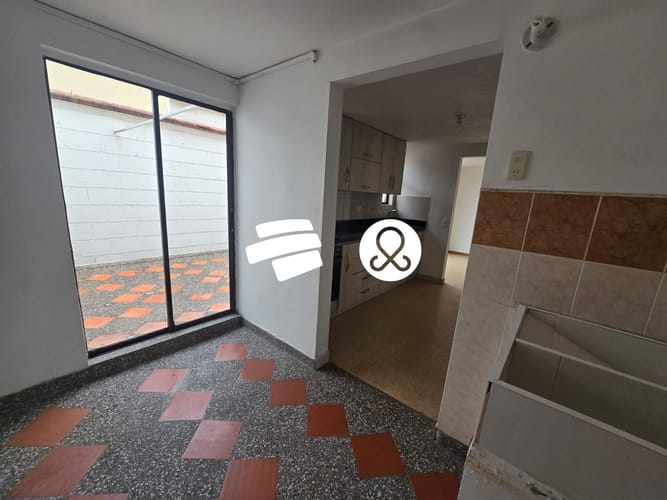 Casa de 3 alcobas en venta en Zona Centro, Envigado, 135 m² · foto 5 de 24