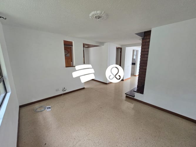 Casa de 3 alcobas en venta en Zona Centro, Envigado, 135 m² · foto 6 de 24