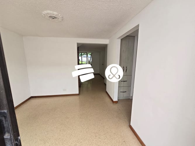 Casa de 3 alcobas en venta en Zona Centro, Envigado, 135 m² · foto 12 de 24