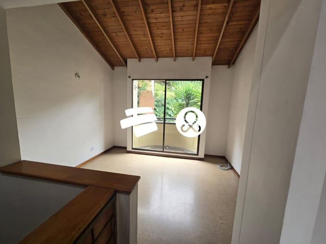 Casa de 3 alcobas en venta en Zona Centro, Envigado, 135 m² · foto 16 de 24
