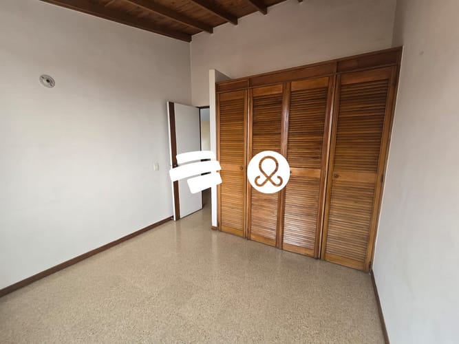 Casa de 3 alcobas en venta en Zona Centro, Envigado, 135 m² · foto 20 de 24
