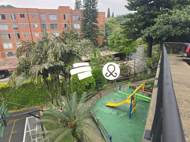 Casa de 3 alcobas en venta en Zona Centro, Envigado, 135 m² · foto 23 de 24