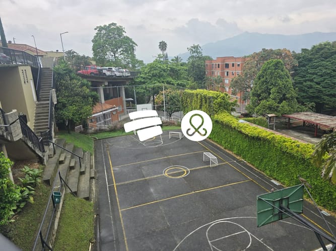 Casa de 3 alcobas en venta en Zona Centro, Envigado, 135 m² · foto 24 de 24
