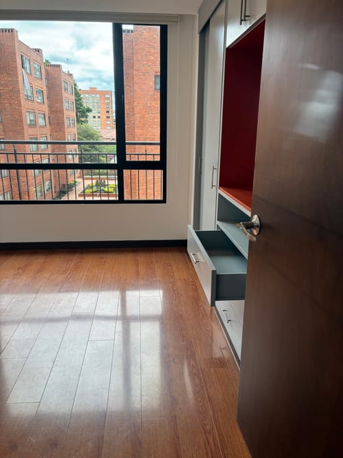 Apartamento de 2 alcobas en arriendo en La Calleja, Bogotá, 82 m² · foto 6 de 20
