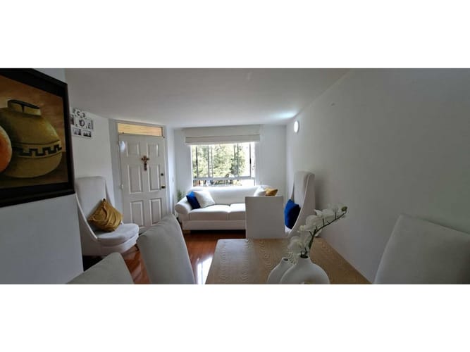 Casa en venta en Cerros De Suba, Bogotá · foto 3 de 24