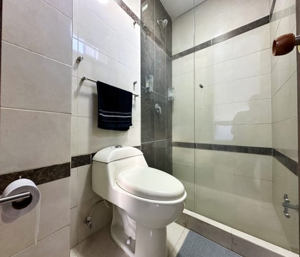 Apartaestudio en venta en La Flora, Cali, 40 m² · foto 15 de 23