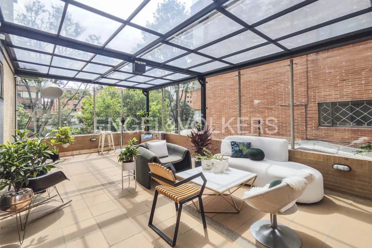 Apartamento de 1 alcoba en venta en Chico Norte, Bogotá, 65 m² · foto 3 de 13
