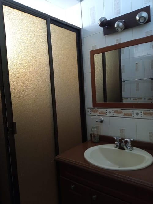 Apartamento de 3 alcobas en venta en Quinta Paredes, Bogotá, 83 m² · foto 8 de 14