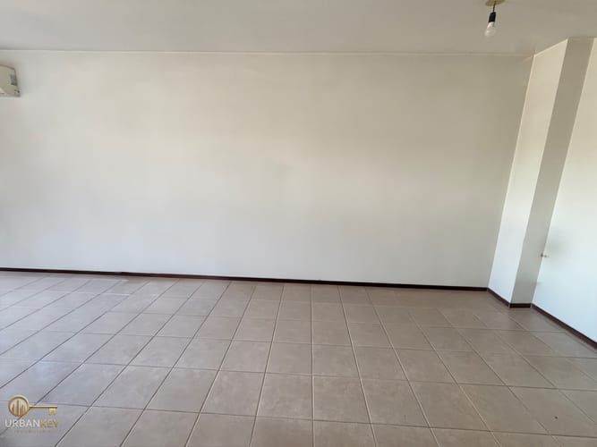 Apartamento en alquiler 1 dormitorio con balcón, piso 6 en Buceo · Foto 3